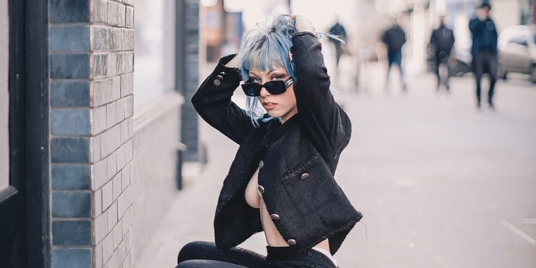 creator header picture