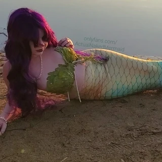 ActualNakedMermaid