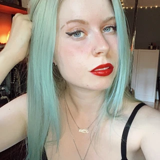 Maia OnlyFans @aka_missmaia review (Leaks, Videos, Nudes)