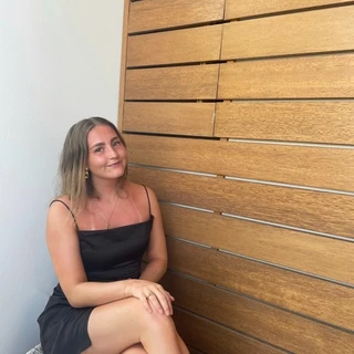 Alexandra OnlyFans @alexandra1233 review (Leaks, Videos, Nudes)