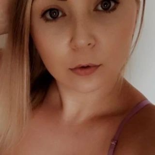 Alexis Brooke OnlyFans | @alexisbrookex review (Leaks, Videos, Nudes)