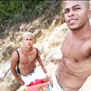 Andreew Collins And Jhonatan Bravo Onlyfans Andreewandjhonatan