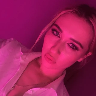 Sia OnlyFans | @angelsia review (Leaks, Videos, Nudes)