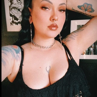 creator profile picture