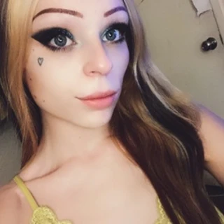 honey OnlyFans | @anniiscute review (Leaks, Videos, Nudes)