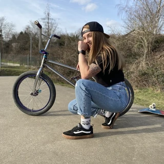 Ariana OnlyFans | @ariana_bmx review (Leaks, Videos, Nudes)