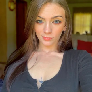 M OnlyFans @babymoxoxo review (Leaks, Videos, Nudes)