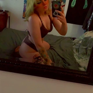 Betty Rage 💋