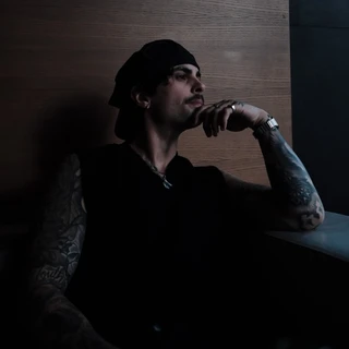 Charles Mackenzie OnlyFans | @charlesmackuncensored review (Leaks