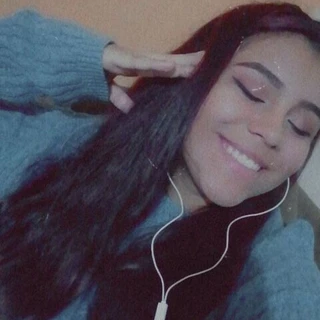 Lucía OnlyFans @clucia review (Leaks, Videos, Nudes)