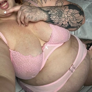 Lola Red