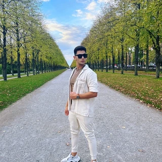 Lou OnlyFans @dr.lou review (Leaks, Videos, Nudes)