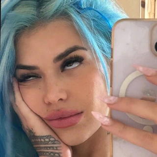 lina OnlyFans | @ellaeslina review (Leaks, Videos, Nudes)