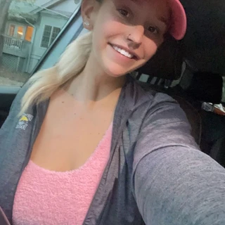 Emily OnlyFans | @emgemmm review (Leaks, Videos, Nudes)