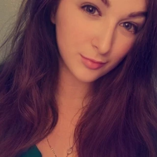 Emma Claire OnlyFans @emmaaclaire review (Leaks, Videos, Nudes)