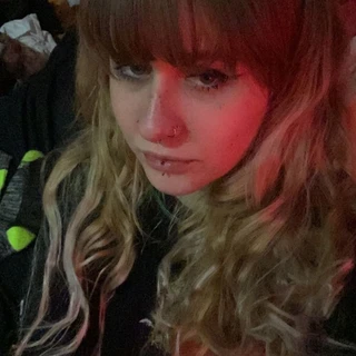 baby girl OnlyFans @emmysevil review (Leaks, Videos, Nudes)