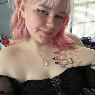 Ember OnlyFans | @enchantingcinder review (Leaks, Videos, Nudes)