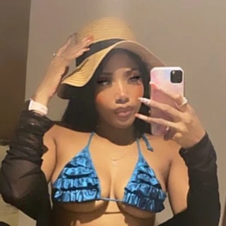 GAWDESS OnlyFans | @foreigngawdess review (Leaks, Videos, Nudes)