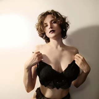 Gera October OnlyFans @gera_october review (Leaks, Videos, Nudes)