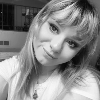 Hales OnlyFans | @hales.r review (Leaks, Videos, Nudes)