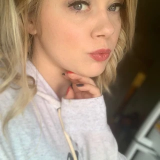 Lana OnlyFans | @hellobyeee review (Leaks, Videos, Nudes)
