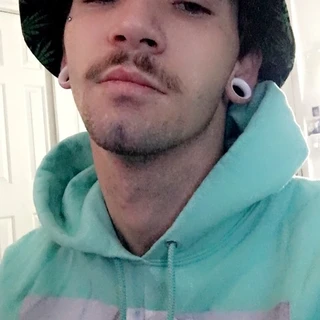 Henny Way OnlyFans @henny_way review (Leaks, Videos, Nudes)