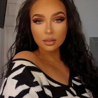 Hollie OnlyFans @holliebobs review (Leaks, Videos, Nudes)