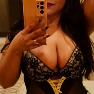 HOTMommy