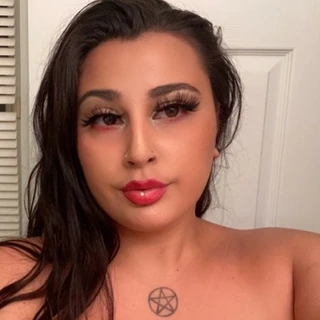 Honey OnlyFans @hunnypi review (Leaks, Videos, Nudes)