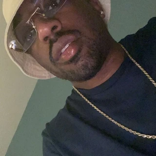 creator profile picture