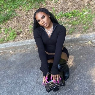 NAYA OnlyFans @iamrinayaaa review (Leaks, Videos, Nudes)