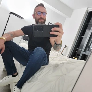 creator profile picture