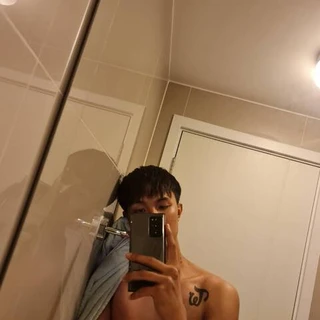 creator profile picture