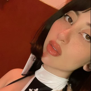 Petite 🖤