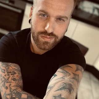 creator profile picture
