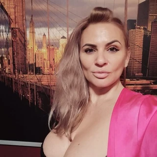 creator profile picture
