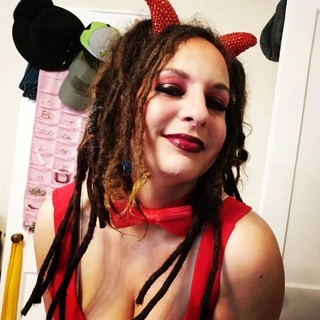 creator profile picture