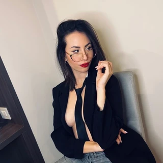 creator profile picture