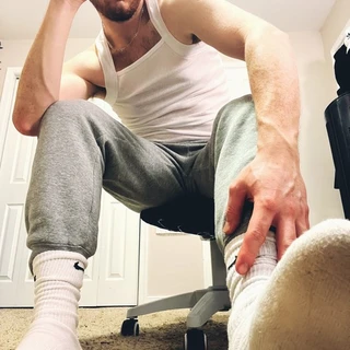 creator profile picture