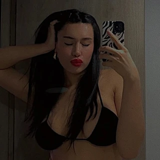 Manuela Marin OnlyFans @itsnotm1 review (Leaks, Videos, Nudes)