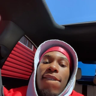 creator profile picture