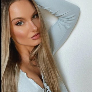 Jolina OnlyFans @jolinax7 review (Leaks, Videos, Nudes)