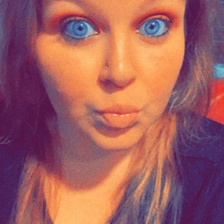 Karlee OnlyFans @karleeee review (Leaks, Videos, Nudes)