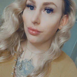 Kylie king OnlyFans @kingkyliets review (Leaks, Videos, Nudes)