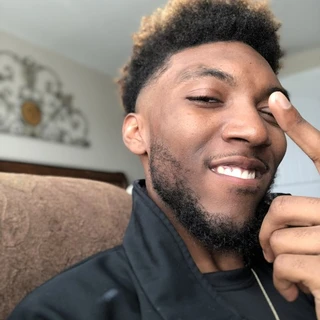 Van Malone OnlyFans | @kingvan review (Leaks, Videos, Nudes)