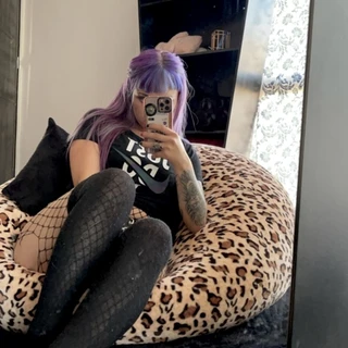 𝓚𝓲𝓽𝓽𝓮𝓷 OnlyFans | @kittenxlx review (Leaks, Videos, Nudes)