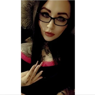 kinky kiki OnlyFans @kreative_kiki review (Leaks, Videos, Nudes)