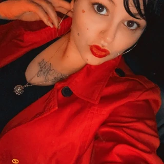 Krissy Lou OnlyFans | @krissylouxxx review (Leaks, Videos, Nudes)