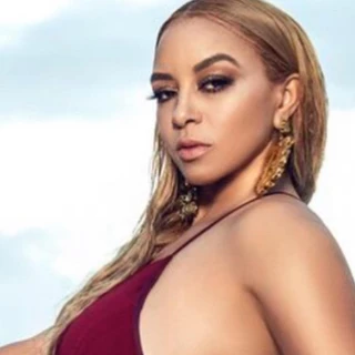 La Madrina OnlyFans @la_madrina review (Leaks, Videos, Nudes)