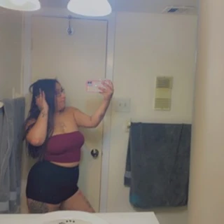 La Tóxica OnlyFans @la_toxica_y_su_rey review (Leaks, Videos, Nudes)